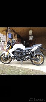 Yamaha FZ8 - 3