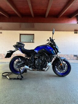 Yamaha MT 07 - 3