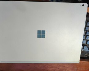 Predám Microsoft Surface Book 2 (2 v 1), 15", 4K - 3