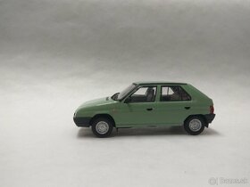 ŠKODA FAVORIT 136 LS - 1:43 - 3