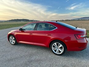 Škoda Superb 2.0 TDI 140kw Style + paket comfort, multimedia - 3