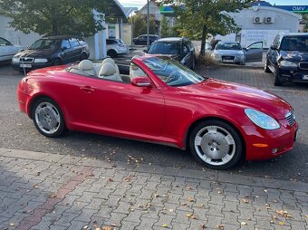 Lexus SC430. Rok 2003, motor V8 o objemu 4.3L, výkon 210kW, - 3