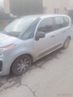 Mam na predaj citroen C3 picasso - 3