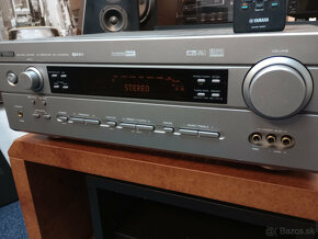 Yamaha RX-V440 Receiver - 3