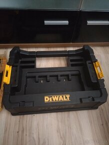 Dewalt tstak - 3