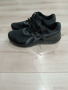 Pánske botasky Asics veľ. 45 - 3