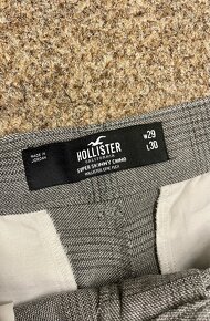 Hollister - 3