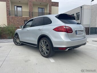 Porsche Cayenne 3.0Tdi 180kw Platinum - 3