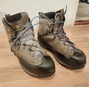 Scarpa Chamonix GTX  vel.  45 - 3