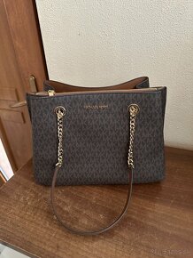 Michael Kors kabelka - 3