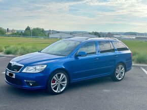 ŠKODA OCTAVIA 2 RS DSG 2,0 tdi 125 kw Race Blue WEBASTO - 3