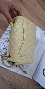 Nová luxusná CHANEL crossbody bag pastel yellow - 3