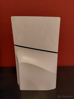 PlayStation 5 slim - 3