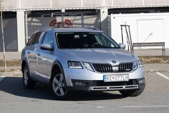 Škoda Octavia Combi 2.0 TDI Scout DSG 4x4 EU 6 - 3