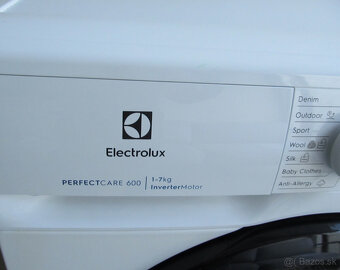 Electrolux PerfectCare 600 - 3