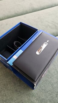 Nokia Lumia 800 black - 3