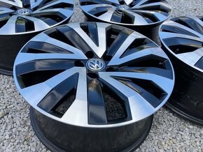 Predám org Alu disky VW 5x112 R18 8J ET25 - 3