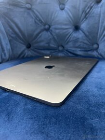 Apple iPad Pro 12,9 5th generation WI-fi 128GB Space Gray - 3