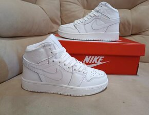 Nike air jordan retro 1 - 3