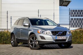 Volvo XC60 D4 2.4L Momentum AWD - 3