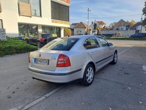 Škoda octavia 2 1.9 TDi 77kw - 3