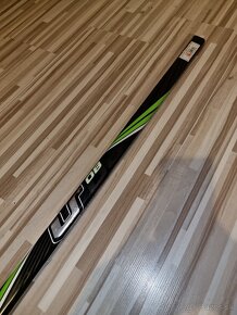 ✅️HOKEJKA CCM LIGHTFLEX 65 - TOP STAV - 3