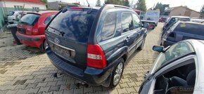 Lacno rozpredám Kia Sportage 2005-2010 na náhradné diely - 3