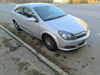 Opel astra gtc - 3