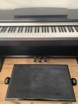 Yamaha Arius YDP-141 - 3