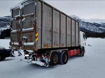 DAF XF95 Hákový nosič rv:2006 502 000km - 3