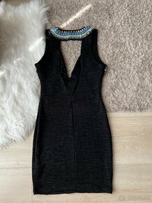 Čierne mini šaty H&M kolekcia s Beyoncé, veľkosť S - 3