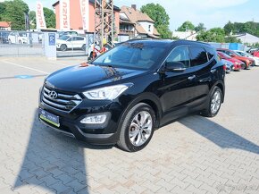 Hyundai Santa Fe 2.2CRDi 145kW LUXURY 4x4 AUTOMAT DPH ČR - 3