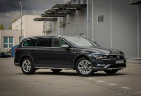 Volkswagen Passat Variant 2.0 TDI 190k BMT Highline DSG Busi - 3