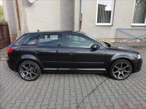 Audi A3 2.0TDI 103kW 2010 169349kmSPORTBACK 1.MAJITEL - 3