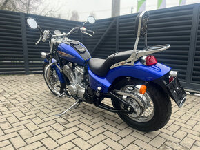 Honda VT 600 Shadow - 3