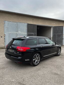 Citroen C5 3.0 HDI plná výbava - 3