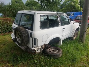 Nissan Patrol Y61 3.0di rozprodám náhradní díly - 3