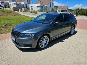 ŠKODA OCTAVIA III 2.0 TDI RS DSG COMBI - 3