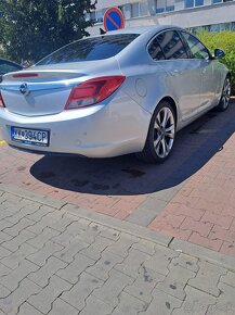 Opel insignia  2.L 118kw - 3