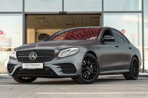 Mercedes-Benz E 400d 4Matic AMG Line 63 AMG Look - 3