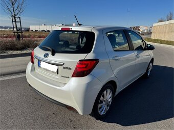 TOYOTA YARIS 1.5 HYBRID - 3