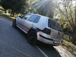 Golf 4.1.9 tdi 81 kW plne pojazdne - 3