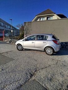 Opel Corsa 1, 2.  5 dverová - 3