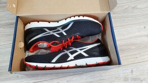 Predám nové botasky Asics GEL ZARACA 5, 31 cm - 3