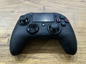 Ovládač na PS4 Nacon Revolution Pro - 3