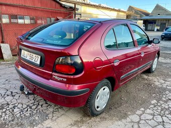 Renault Megane 1.4 e 89t km - 3