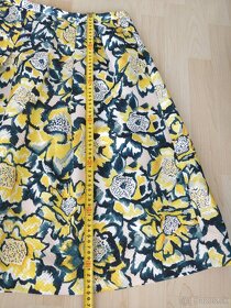 Kvetovana sukňa H&M,veľkosť 38 - 3