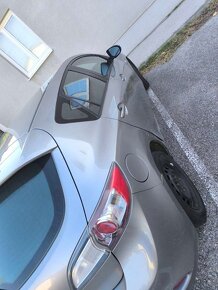 Mazda 3 1.6i Typ BL rok 2010 šedá metalíza - 3