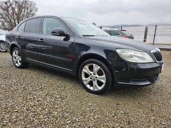 Škoda Octavia 2 facelift 2.0TDI 103 KW rok 2012 DSG - 3