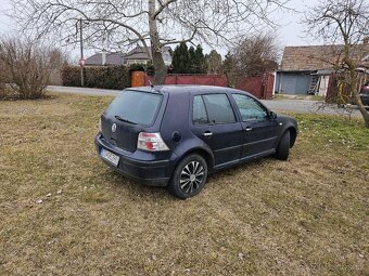 Predám Golf 4  1.4 v16 , Benzin 55 kw - 3